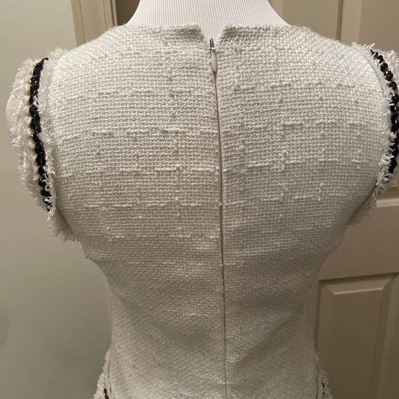 Beautiful drop waist sleeveless tweed mini dress - Picture 8 of 11